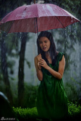 组图：《要过好日子》郑萍演绎80后职场白领