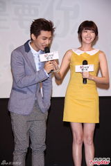 组图：炎亚纶首次合作郭雪芙：她是我心中第一