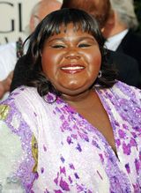 高清图：加布蕾-丝迪贝紫色长裙大走民族风