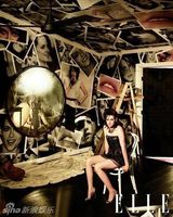 幻灯图集：克里斯汀-斯图尔特写真新照 性感中倔强