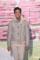 组图：日韩艺人齐登小巨蛋 张小燕庾澄庆造型大PK