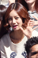 组图：GirlsDay参加K-POP Festival快闪活动