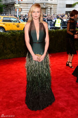 高清图：大都会朋克派对众星个性礼服狂野性感