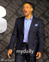 组图：威尔斯密斯出席《黑衣人3》韩国发布会