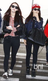 组图：SuperJunior SISTAR等便装亮相机场