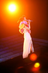 组图：范玮琪北京开唱群星捧场 孙燕姿助阵掀高潮