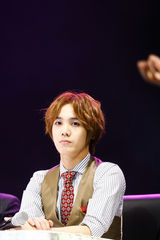 独家高清：韩团MBLAQ发新辑《BROKEN》化身暖男