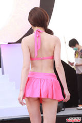 组图：19位入选亚姐泳装出镜 大秀身材性感靓丽