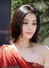 高清组图：《登陆之日》亮相 范冰冰张东健眉目传情