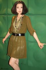 组图：殷桃代言品牌 散发婉约高贵气质