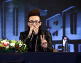 高清图：BigBang成员G-dragon和TOP纪念发行新专辑