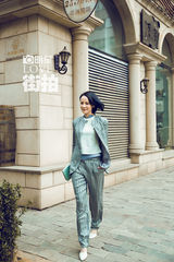 明星爱街拍：摇滚女爵杨乃文浪漫演绎都市OL