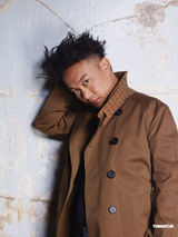 组图：陈奕迅拍摄时尚大片 坦言团队合作最美丽