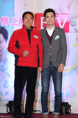 组图：《大丈夫》展翁婿大战 李小冉色诱王志文