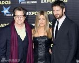 幻灯：《赏金猎人》西班牙首映 安妮斯顿携手巴特勒