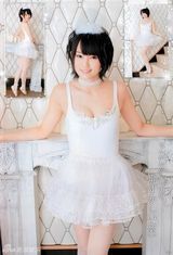 组图：山本彩内衣写真短发俏皮 绷带装纯情诱惑