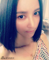 组图：张歆艺海量生活私照曝光 获封素颜女王