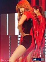 组图：AfterSchool出演音乐节目展性感舞台