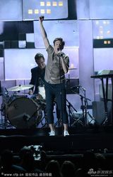 组图：Fun乐队获格莱美综合类年度最佳歌曲奖