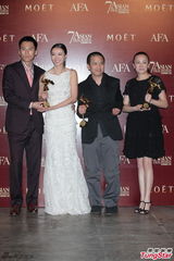 组图：《浮城谜事》获最佳电影奖 导演娄烨领奖