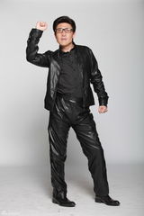 组图：大咖秀走功夫风 谢娜扮叶问维嘉变李小龙