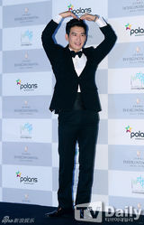 组图：韩星朴正哲大婚 朴宝英等到场祝贺