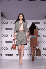 组图：时尚篇春夏服装汇演 张彤吴妍君周莹走秀