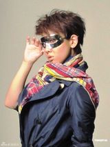 组图：郑欣宜即将推首张大碟 邀亲友见证“大日子”