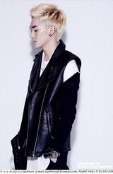 组图：NU'EST-M登杂志 成员穿潮装诠释青春风采