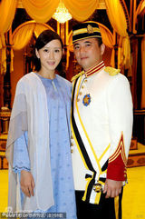 朱兆祥大马受封拿督 妻子胡静成首位中国籍拿汀