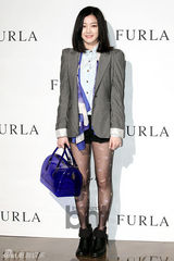 组图：金莎朗孔贤珠李侑菲出席某品牌新品发布