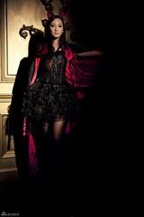 组图：吴佩慈扮恶魔玩转万圣节 俏皮百变气质十足