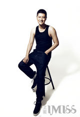 任重杂志大片鬼马先生多面人生