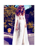 高清组图：超模Beegee登《Vogue》变身时尚新娘