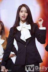 组图：少女时代打榜两连冠 2NE1回归女团争霸