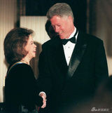 组图：童星不再 盘点长大后的秀兰-邓波儿