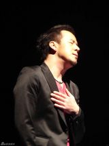 高清组图：杨坤《不要告别》MV展现快乐80年代