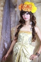 组图：台湾伪娘模特想成女人 写真娇媚如花绽放