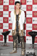 组图：韩团TEENTOP首次举办单独演唱会