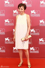 组图：《郊游》发布会 蔡明亮携主创亮相