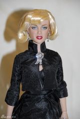 盘点组图：玛丽莲-梦露招牌动作玩偶合辑