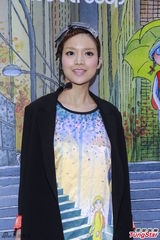 组图：叶熙祺现身铜锣湾 自曝收郭富城祝福短信