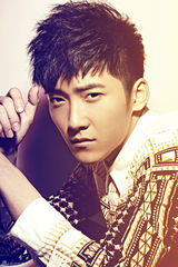 组图：路宏时尚大片曝光 尽展青春潮感气质