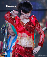 组图：李宇春生日策划 七年生日Live的六种色彩