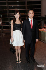 高清组图：徐子珊低胸上阵 诸葛梓岐小鸟依人