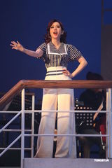 组图：许慧欣参演百老汇音乐剧 变性感歌姬突破自我