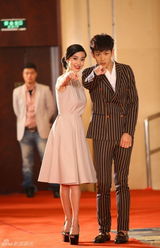 组图：电影《在一起》首映 发布海报及预告