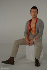 高清组图：小柯弟子里翌楷写真 设计师也爱唱歌