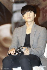 组图：元斌宣传《孤胆特工》 将行程安排给影迷