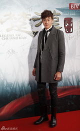 组图：《楚汉传奇》陈道明亮相宋祖英助阵